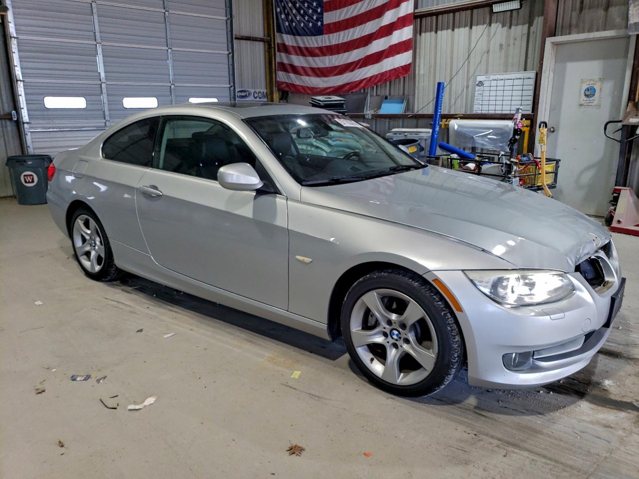 2011 BMW 335 XI photo 4