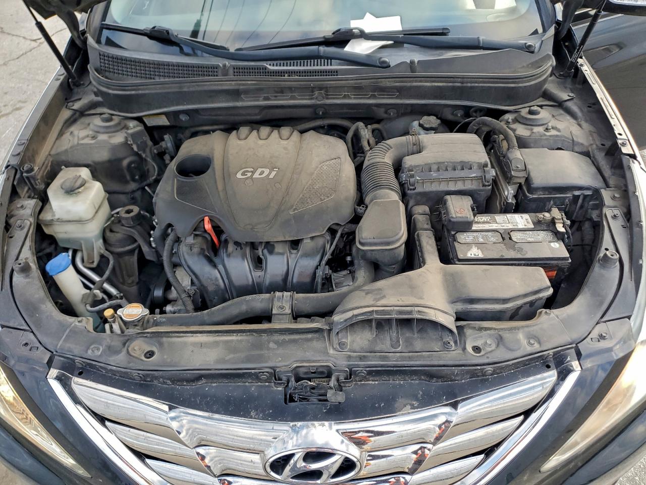 2011 HYUNDAI SONATA SE photo 11