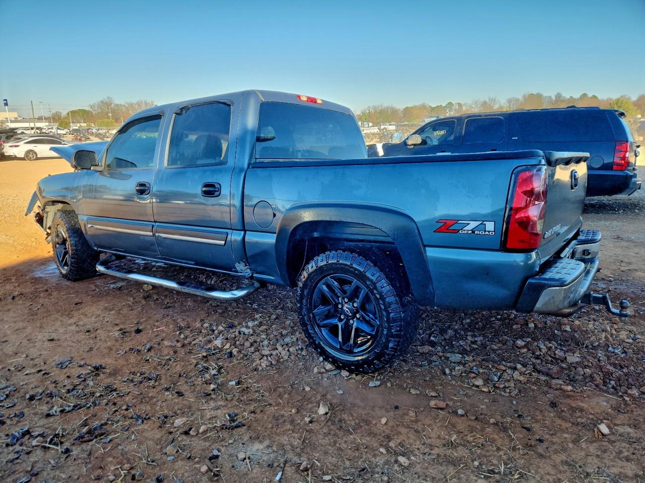 2006 CHEVROLET SILVERADO K1500 photo 2
