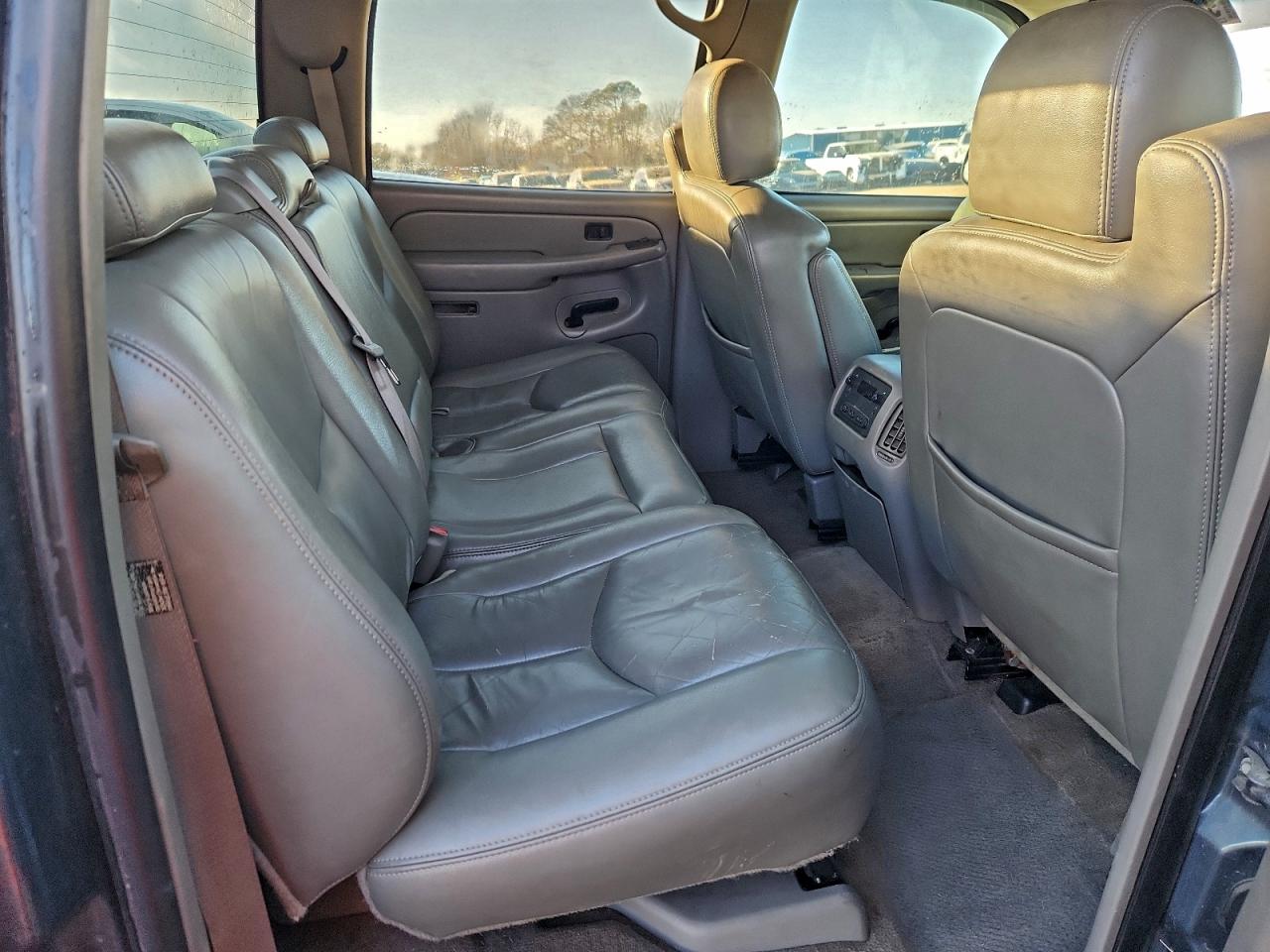 2006 CHEVROLET SILVERADO K1500 photo 10