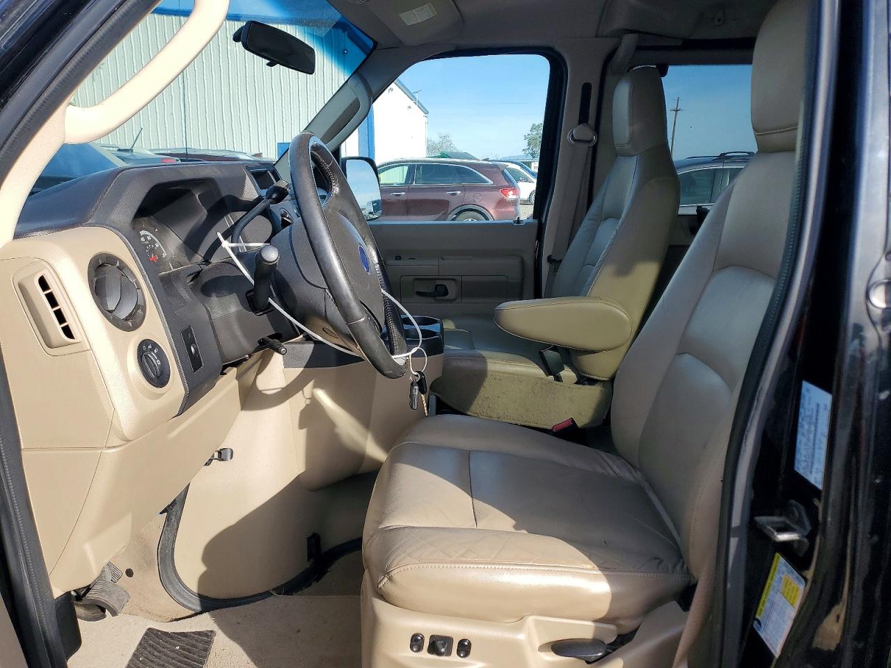 2009 FORD ECONOLINE E150 WAGON photo 7