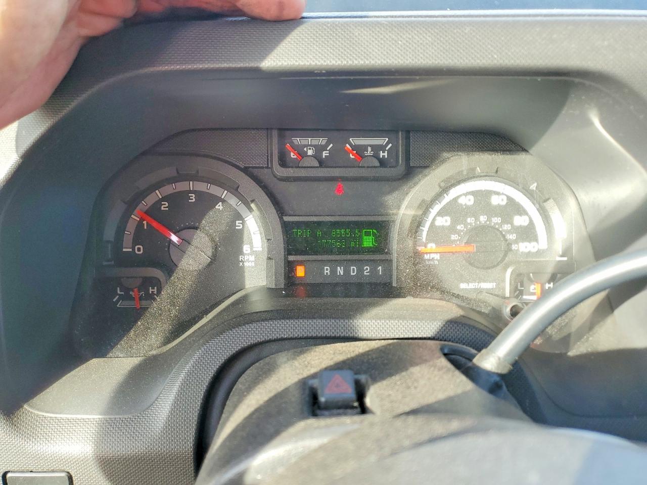 2009 FORD ECONOLINE E150 WAGON photo 9