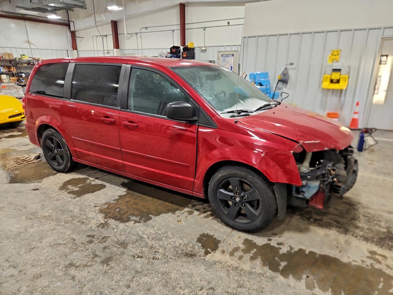 2013 DODGE GRAND CARAVAN SE photo 4