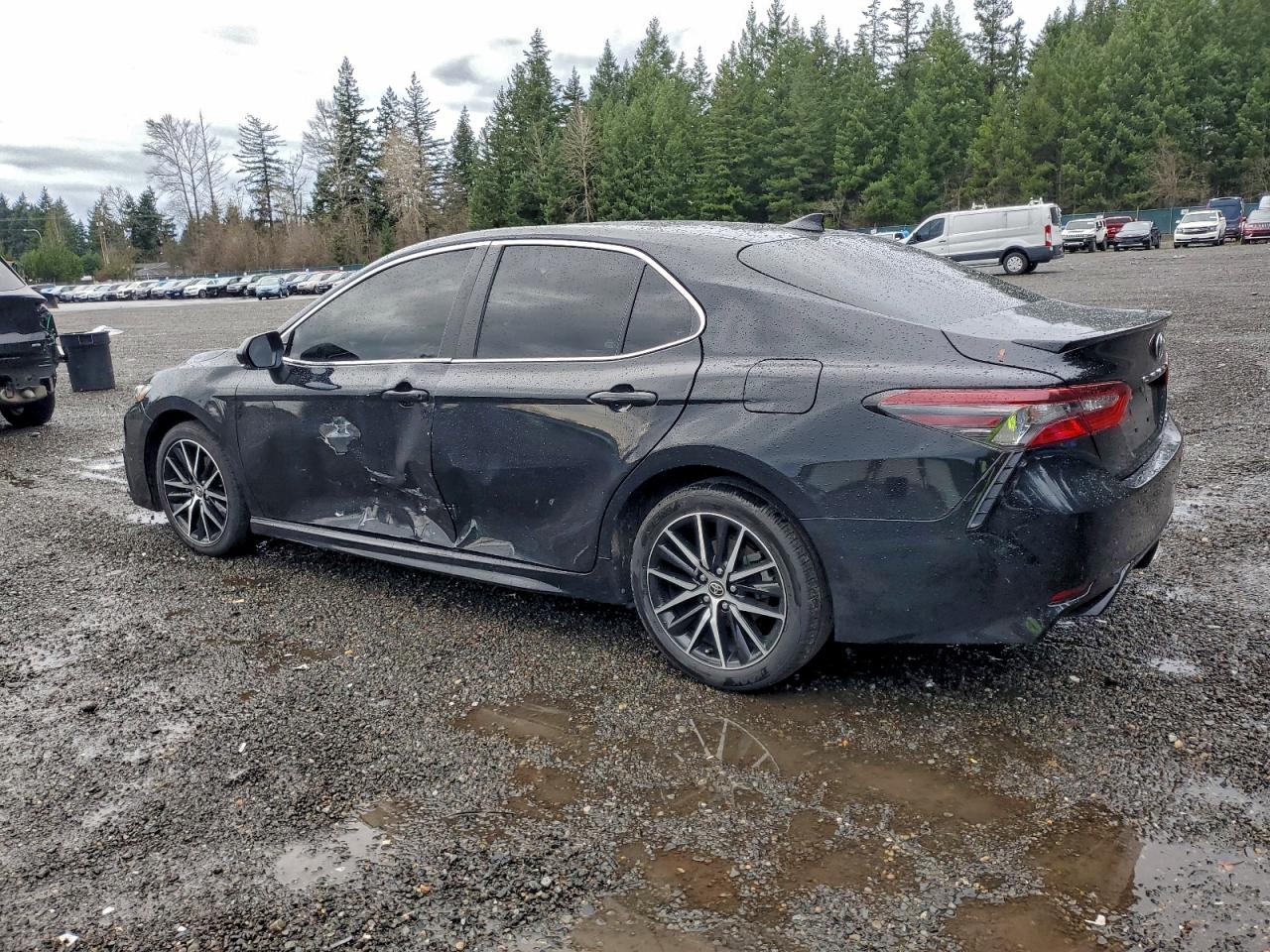 2023 TOYOTA CAMRY SE NIGHT SHADE photo 2