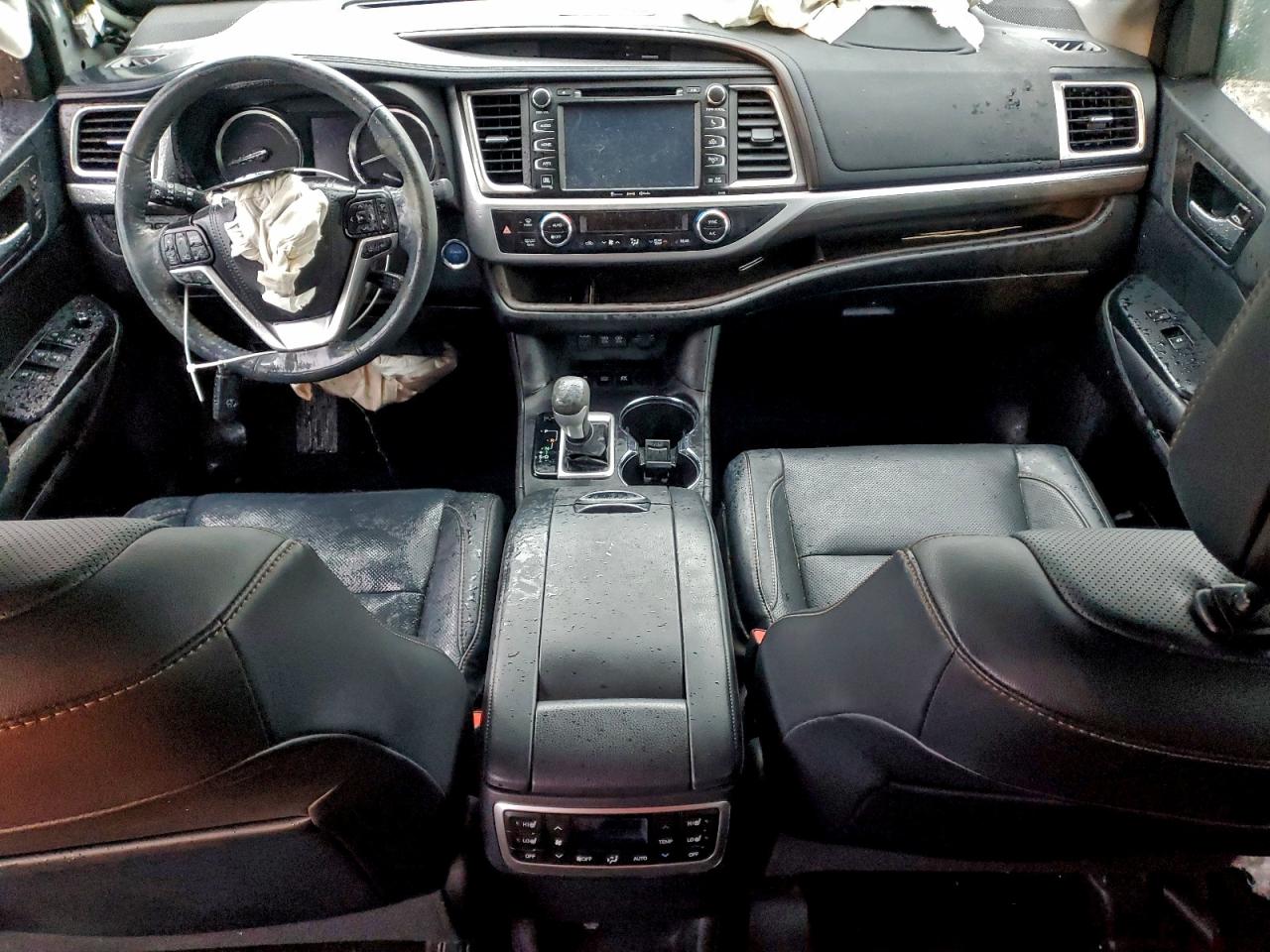 2017 TOYOTA HIGHLANDER HYBRID LIMITED photo 8
