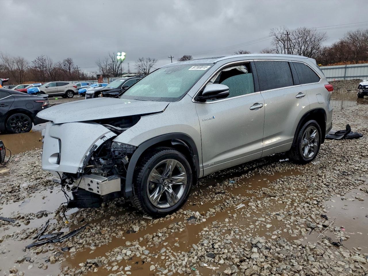 2017 TOYOTA HIGHLANDER