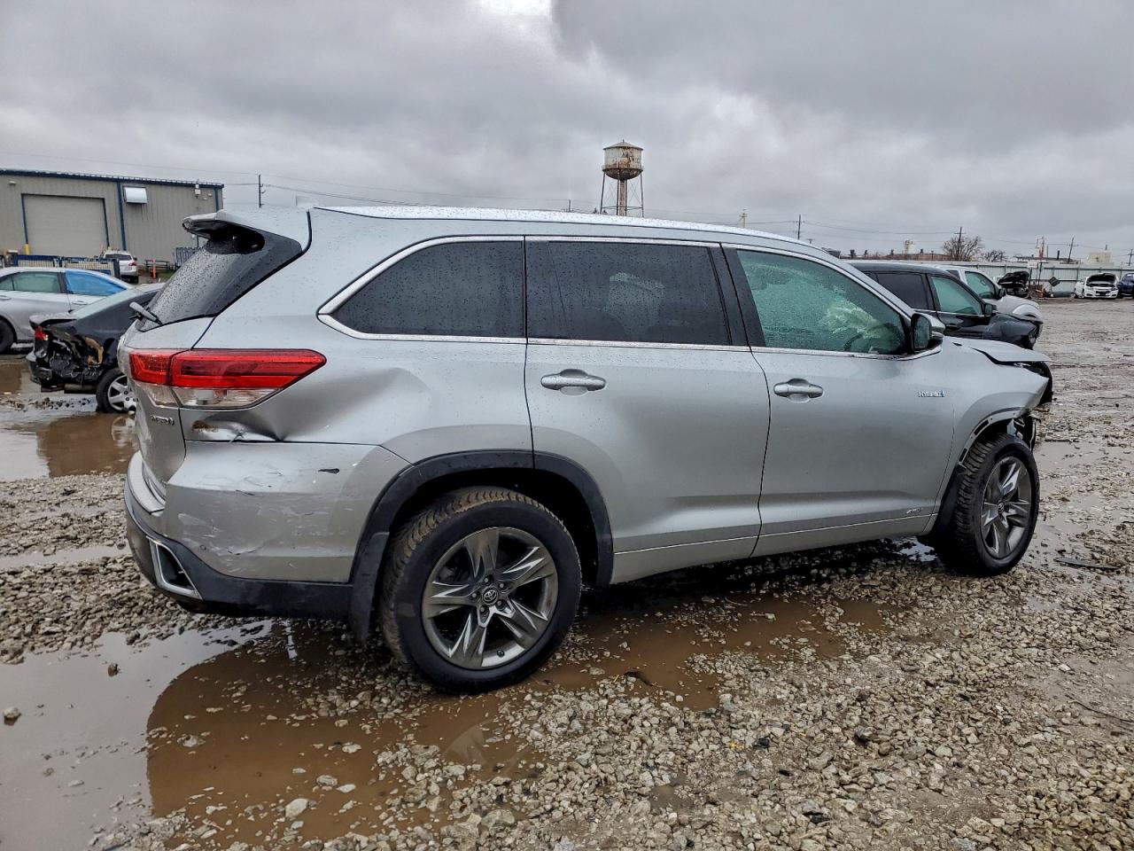 2017 TOYOTA HIGHLANDER HYBRID LIMITED photo 3