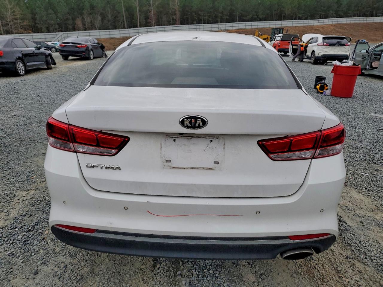 2018 KIA OPTIMA LX photo 6