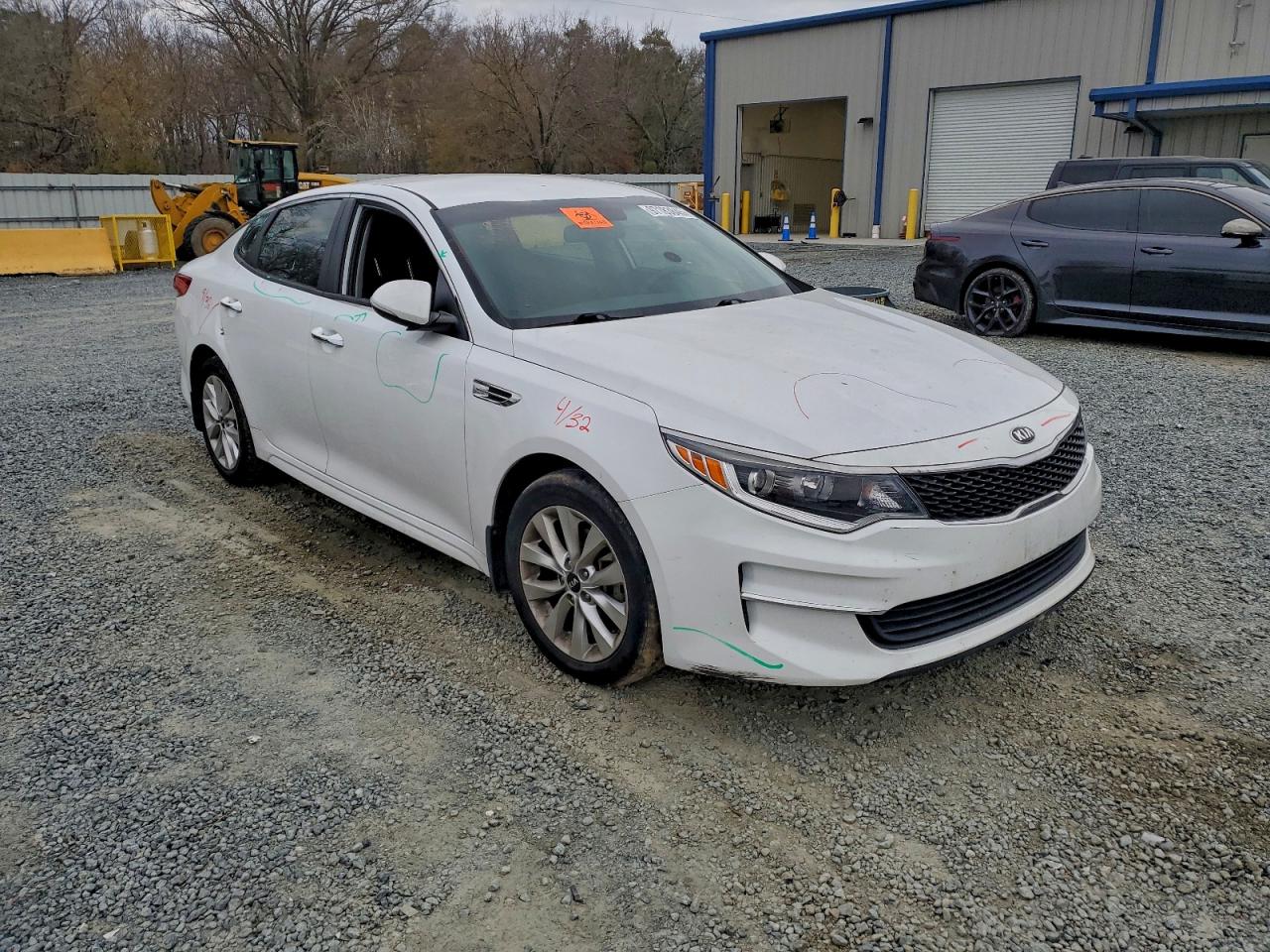 2018 KIA OPTIMA LX photo 4