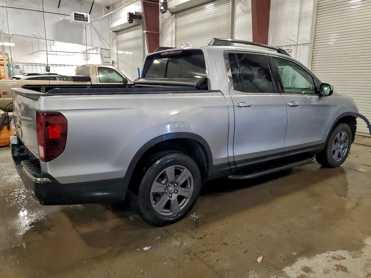 2020 HONDA RIDGELINE RTL photo 3