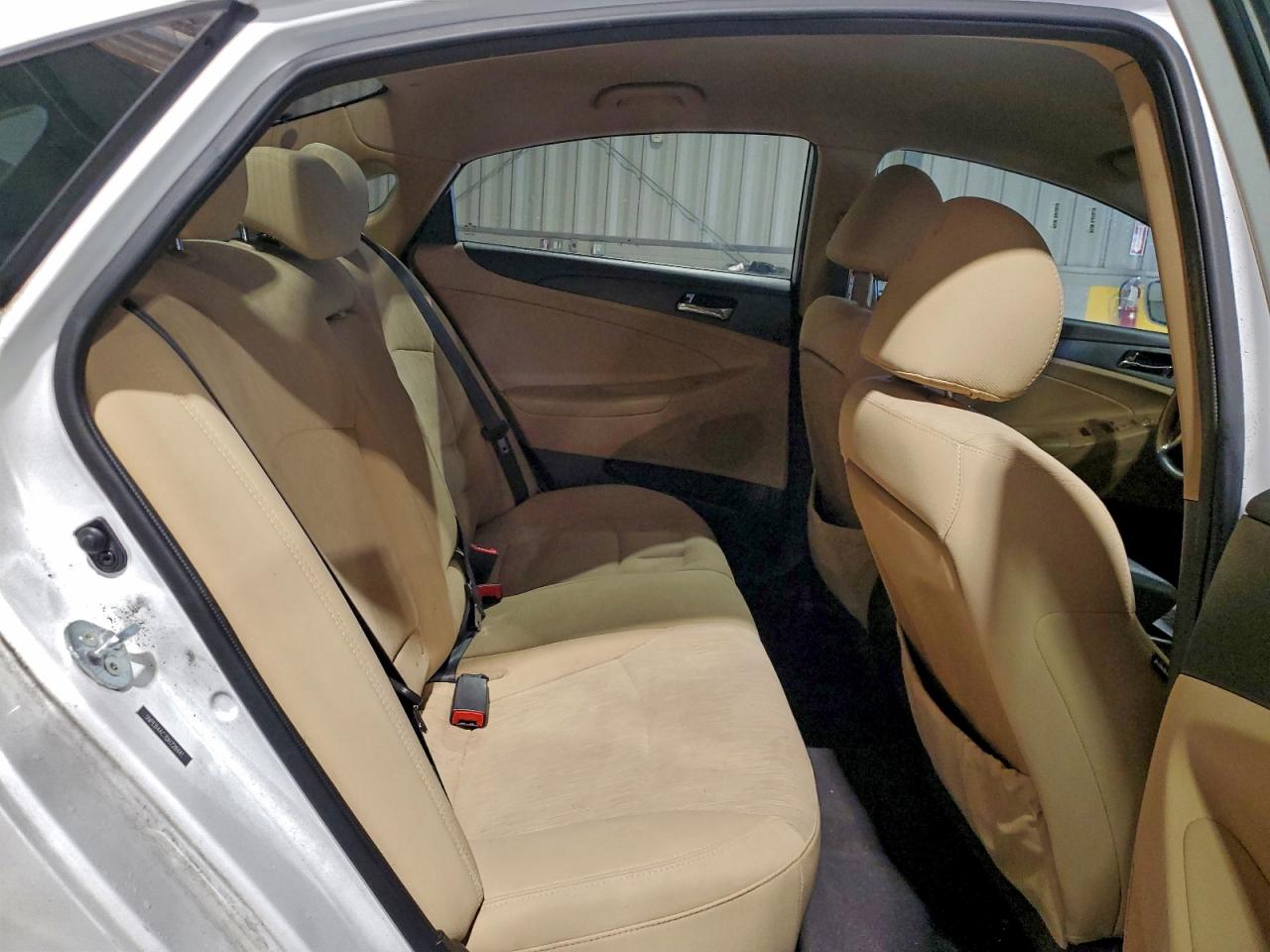 2013 HYUNDAI SONATA GLS photo 10