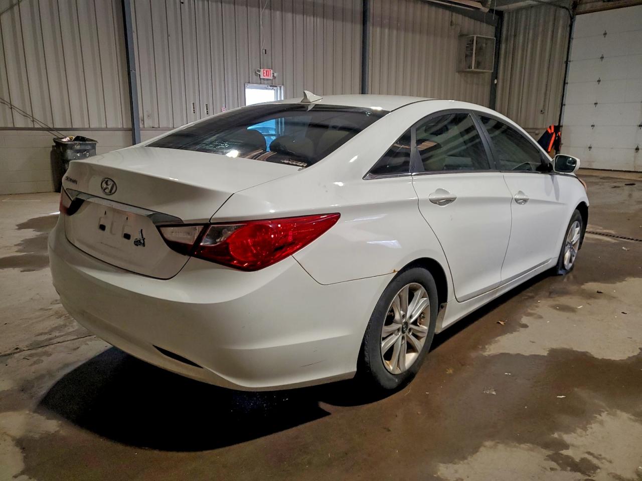 2013 HYUNDAI SONATA GLS photo 3