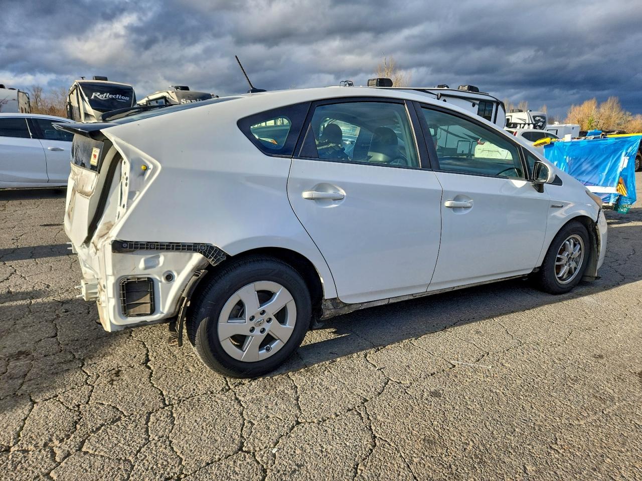 2010 TOYOTA PRIUS photo 3