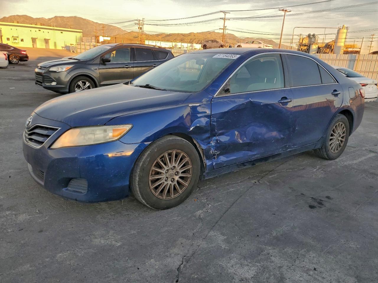 2011 TOYOTA CAMRY