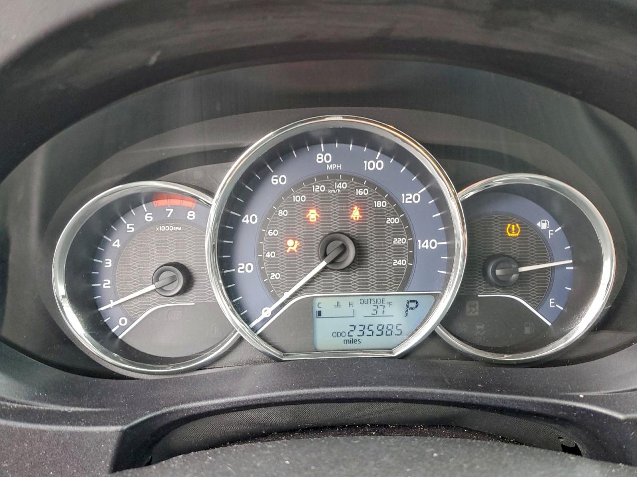 2014 TOYOTA COROLLA L photo 9
