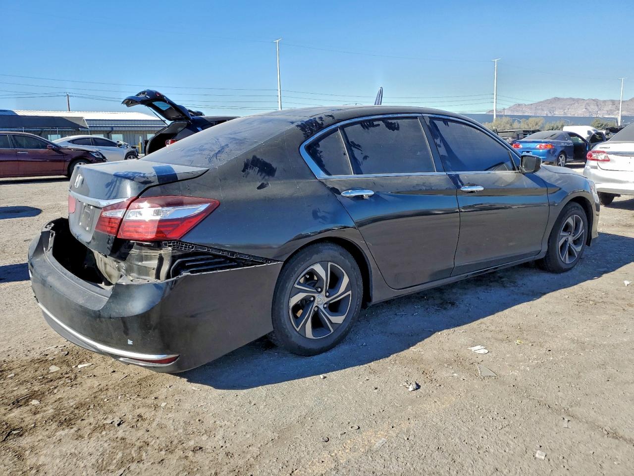 2016 HONDA ACCORD LX photo 5
