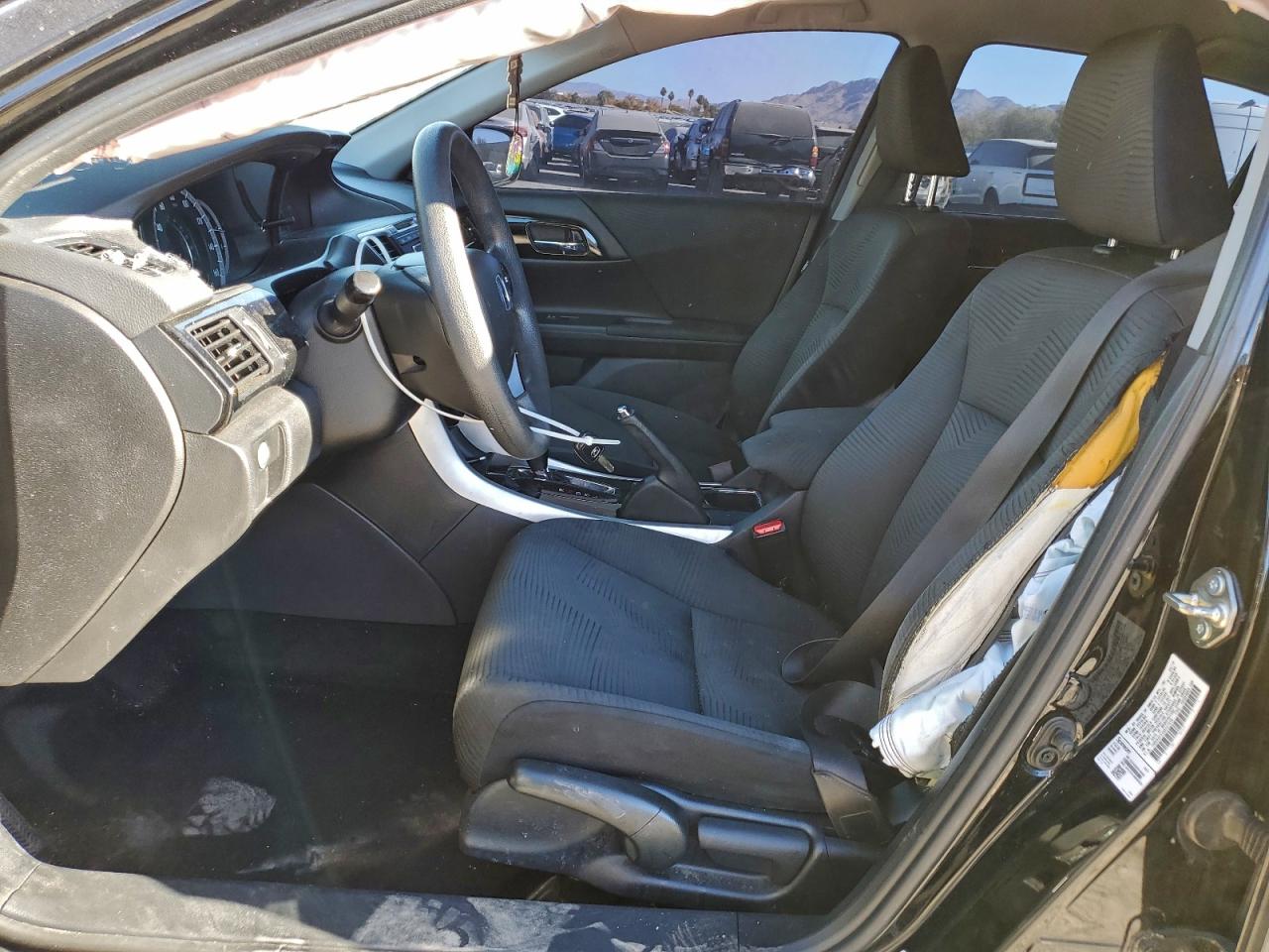 2016 HONDA ACCORD LX photo 13