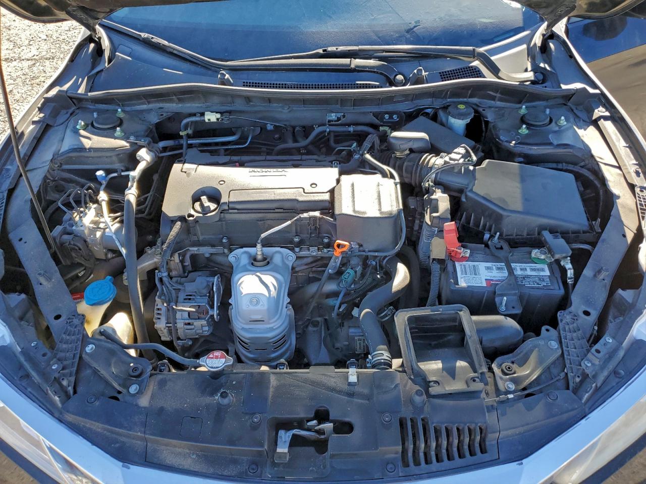 2016 HONDA ACCORD LX photo 21