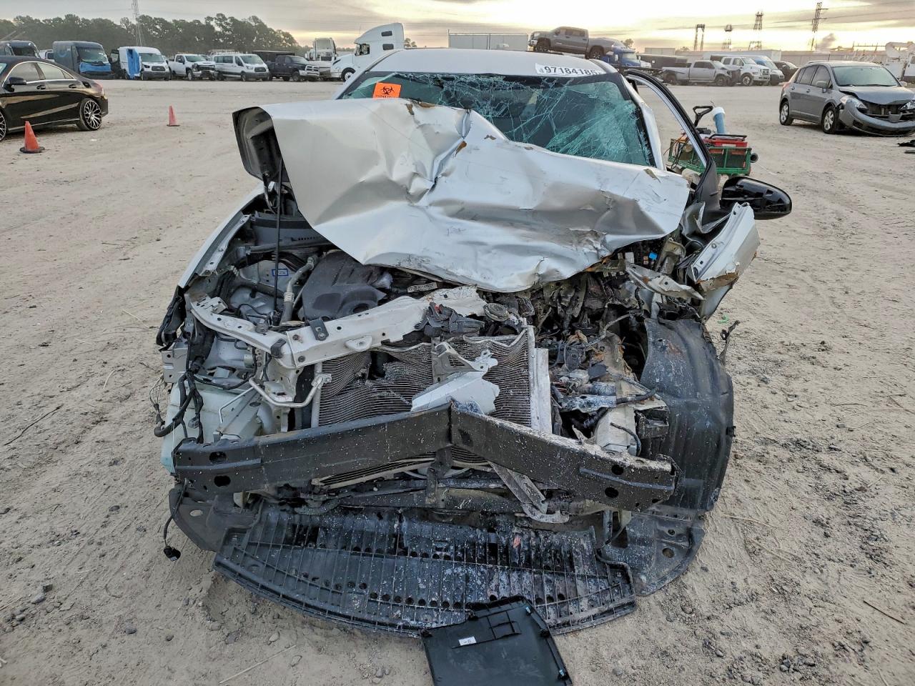 2016 TOYOTA COROLLA L photo 5