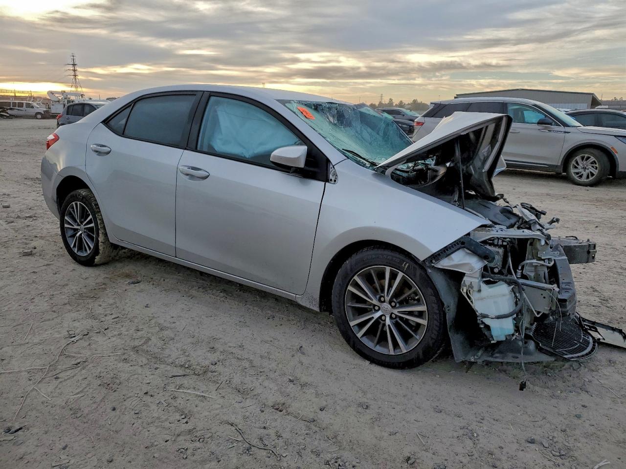 2016 TOYOTA COROLLA L photo 4