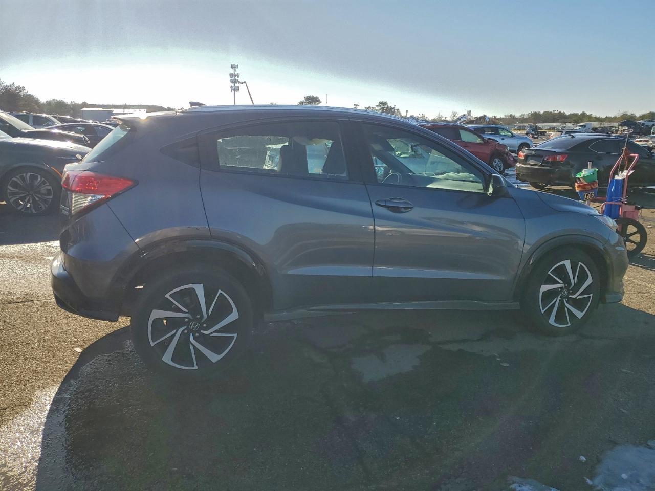 2019 HONDA HR-V SPORT photo 3