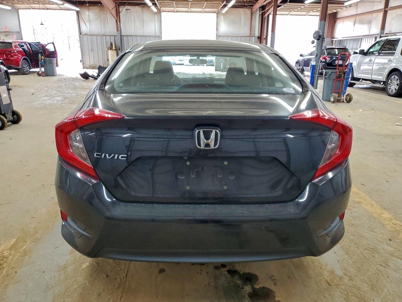 2017 HONDA CIVIC LX photo 6