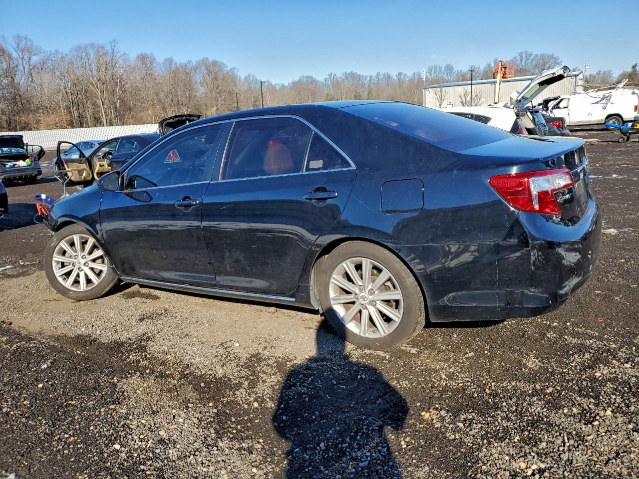 2012 TOYOTA CAMRY BASE photo 2