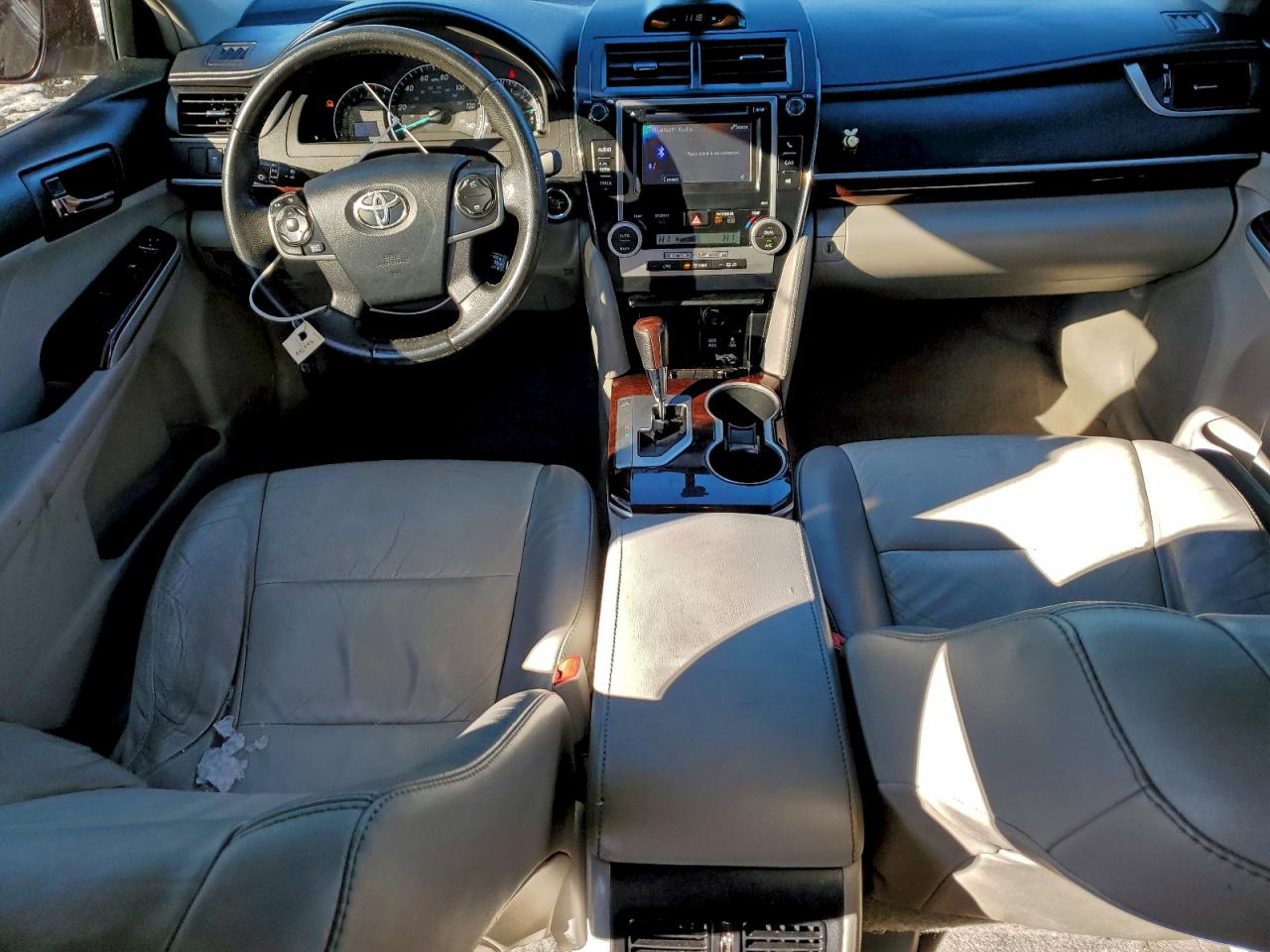 2012 TOYOTA CAMRY BASE photo 8