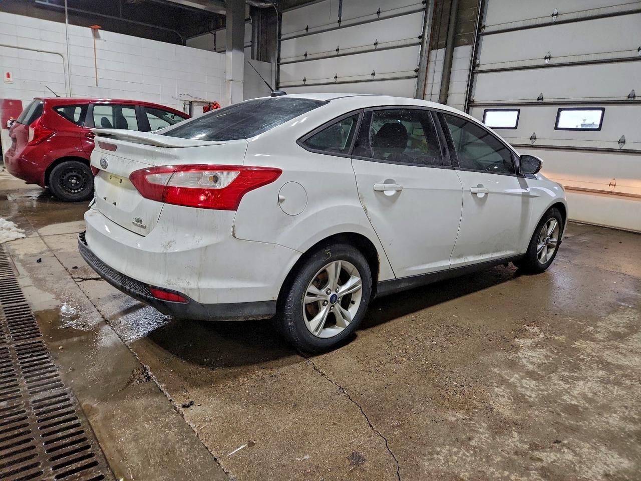 2013 FORD FOCUS SE photo 3