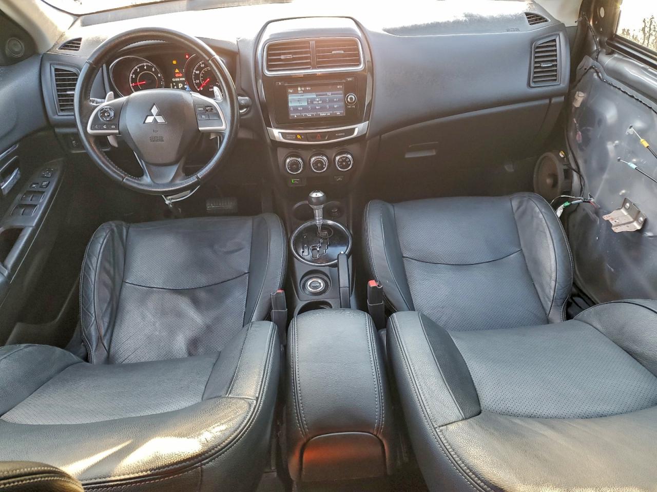 2015 MITSUBISHI OUTLANDER SPORT SE photo 8