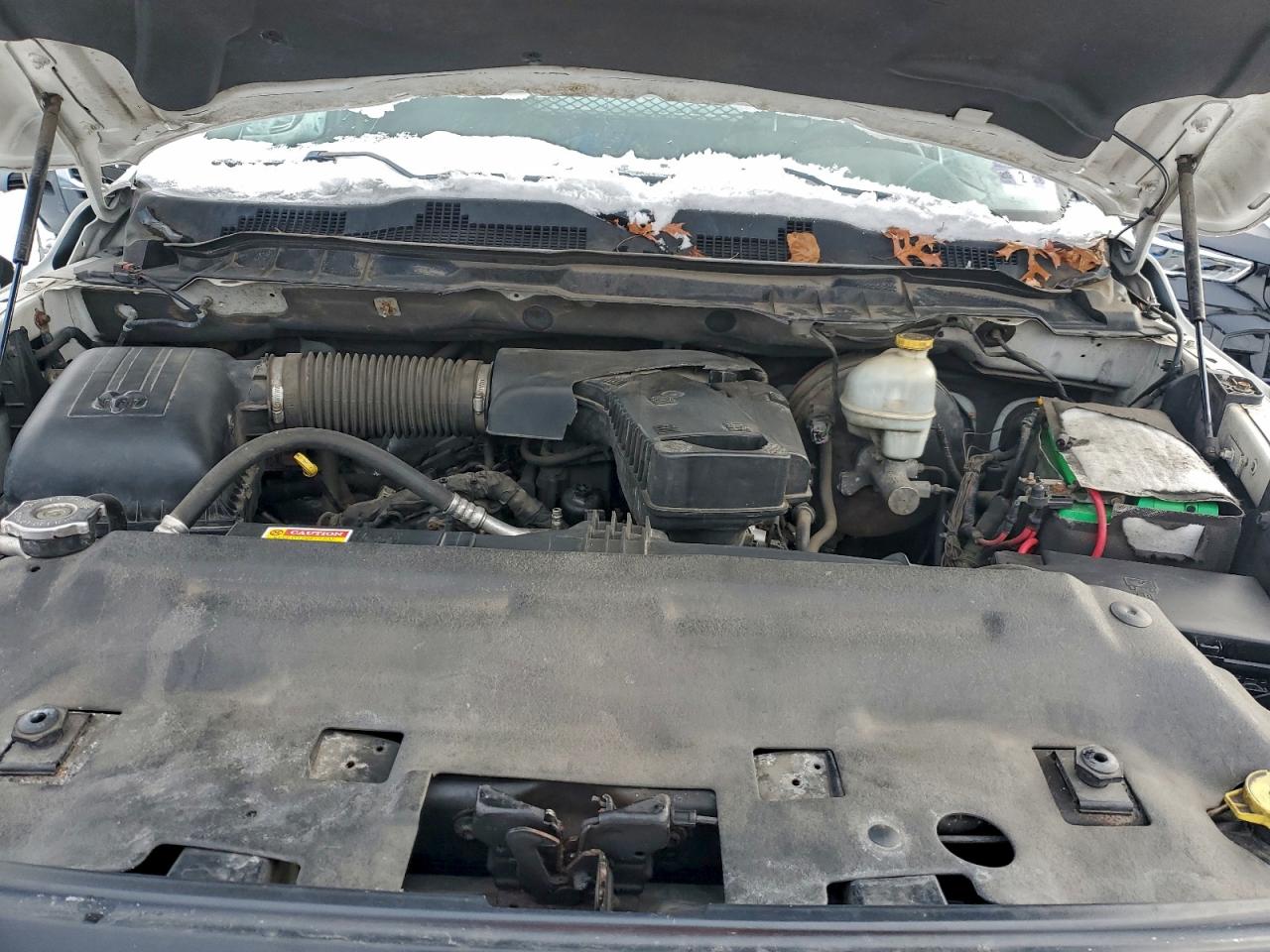 2014 RAM 1500 ST photo 12