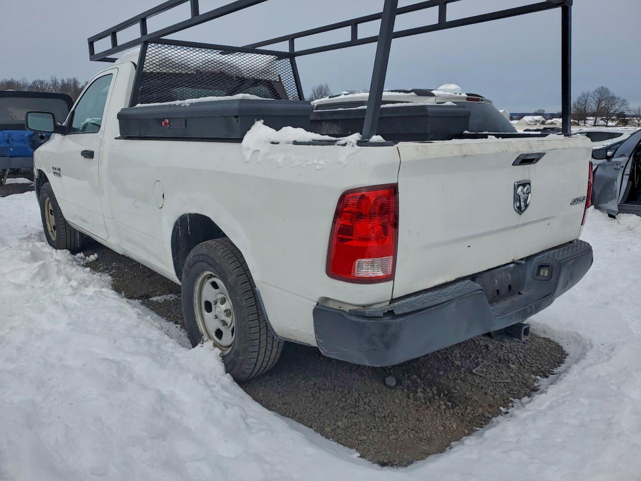 2014 RAM 1500 ST photo 2