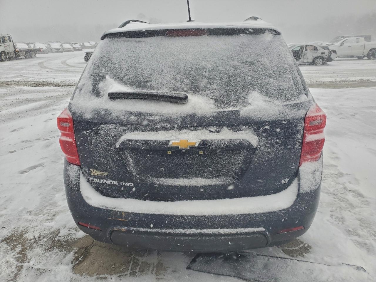 2017 CHEVROLET EQUINOX LT photo 6