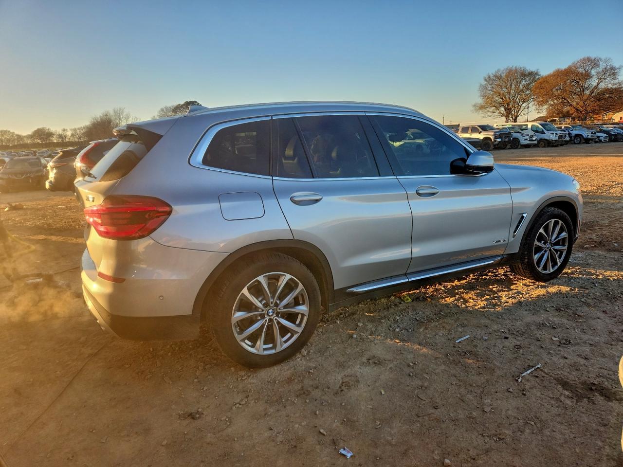 2018 BMW X3 XDRIVE30I photo 3