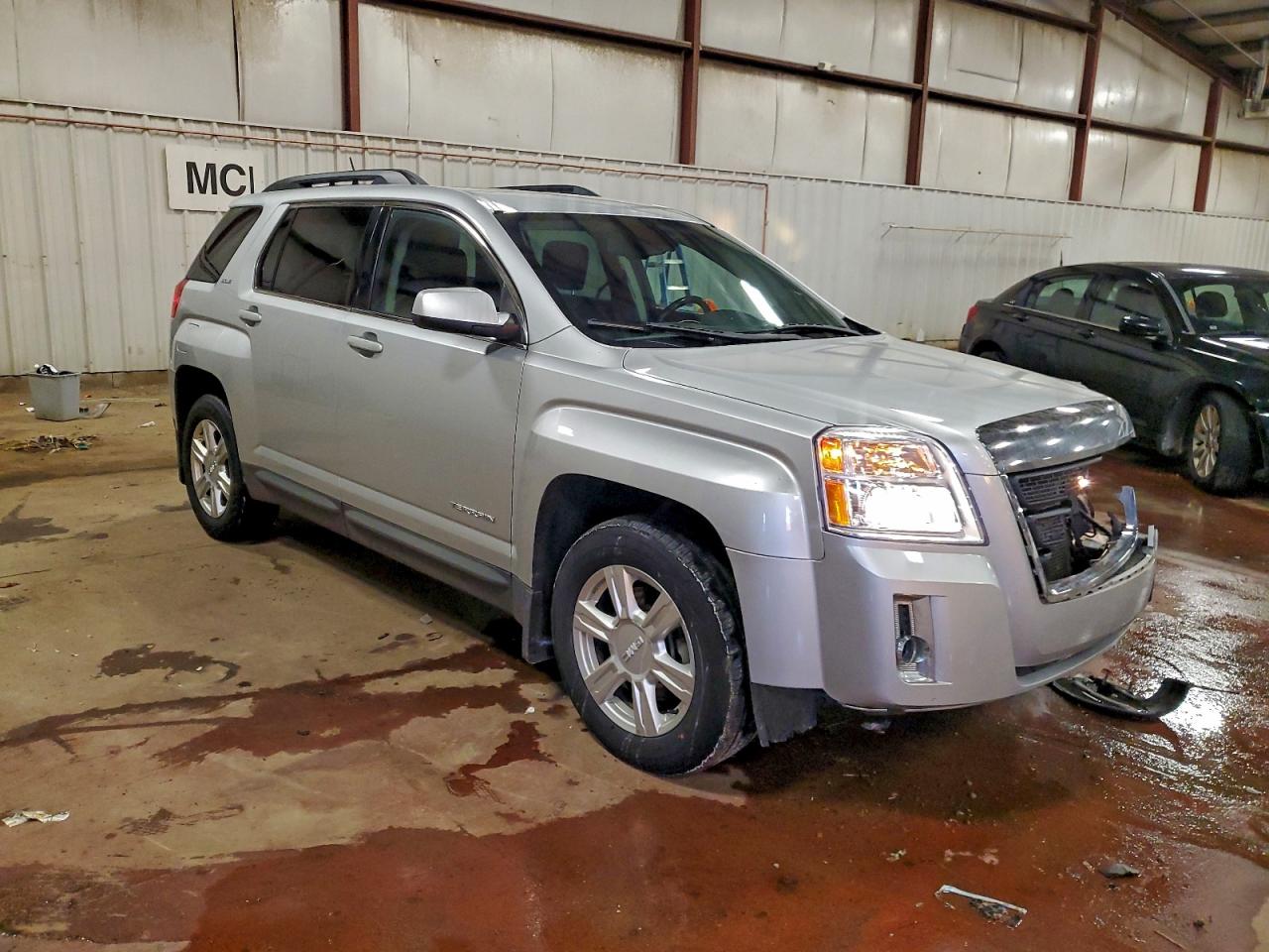 2015 GMC TERRAIN SLE photo 4