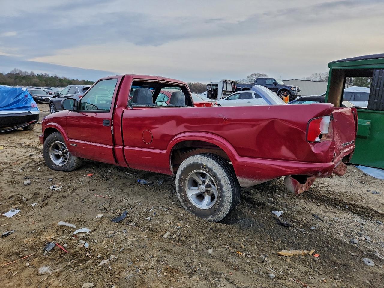 2000 CHEVROLET S TRUCK S10 photo 2