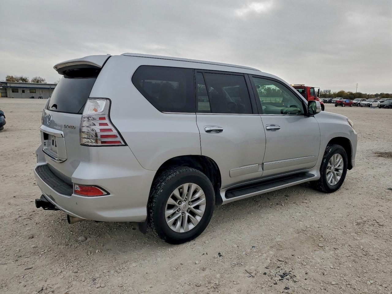 2015 LEXUS GX 460 photo 3