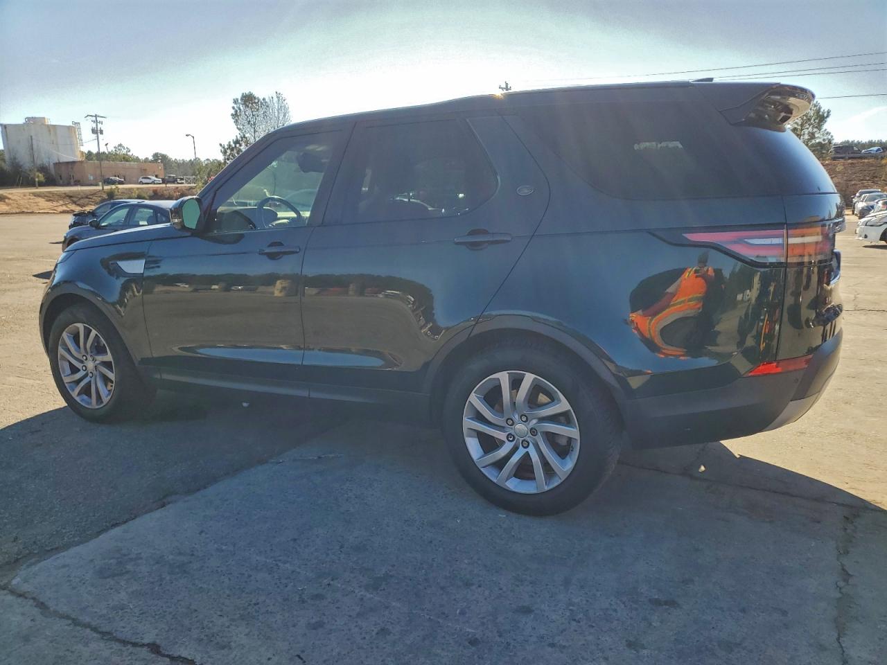2017 LAND ROVER DISCOVERY HSE photo 2