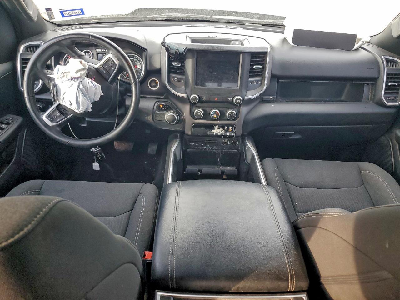 2019 RAM 1500 BIG HORN/LONE STAR photo 8