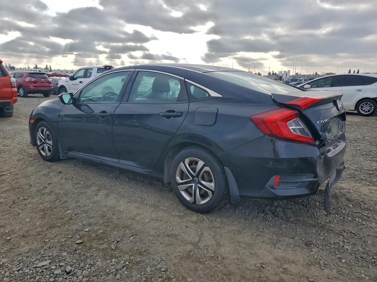 2016 HONDA CIVIC LX photo 2