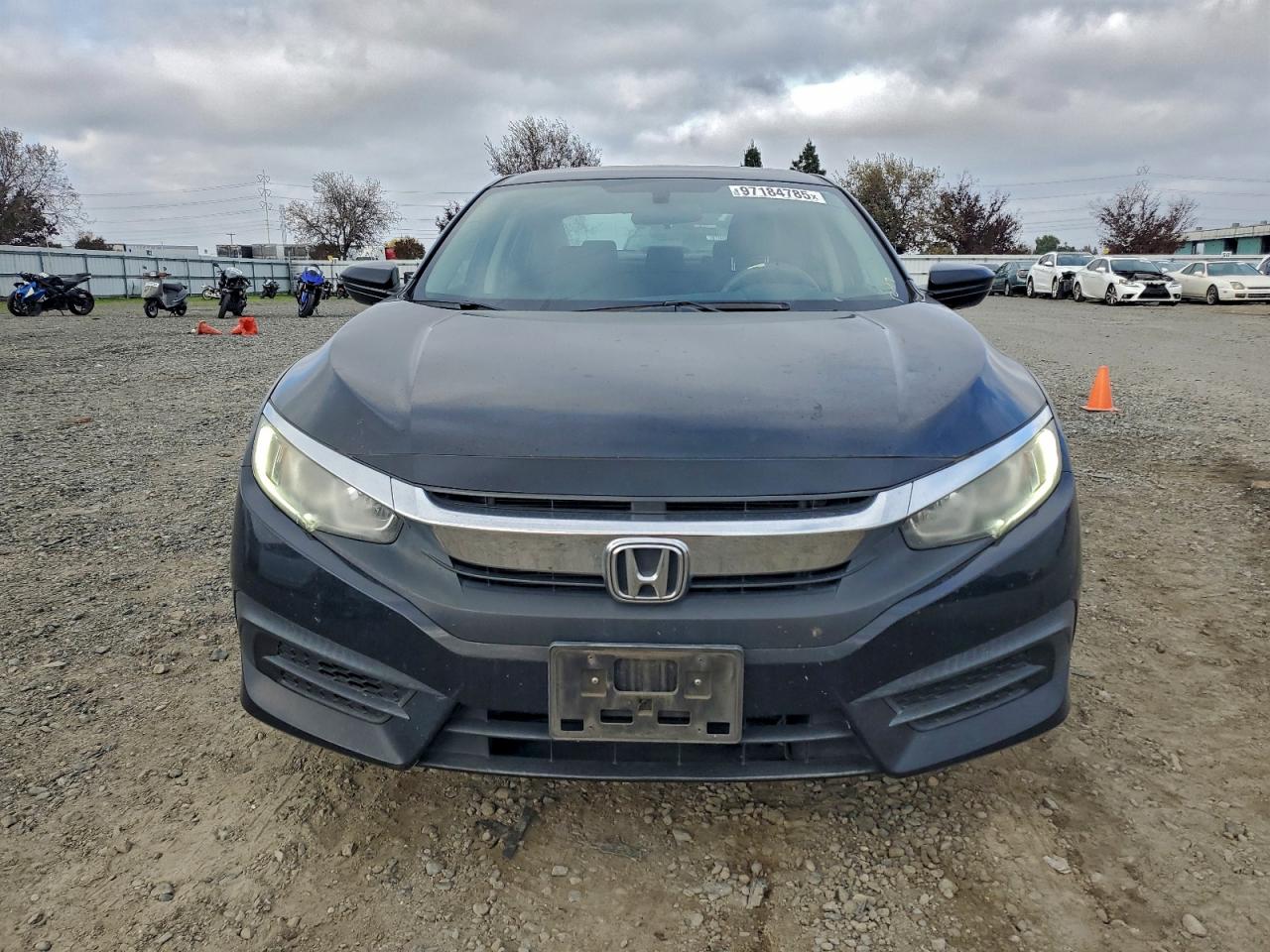 2016 HONDA CIVIC LX photo 5