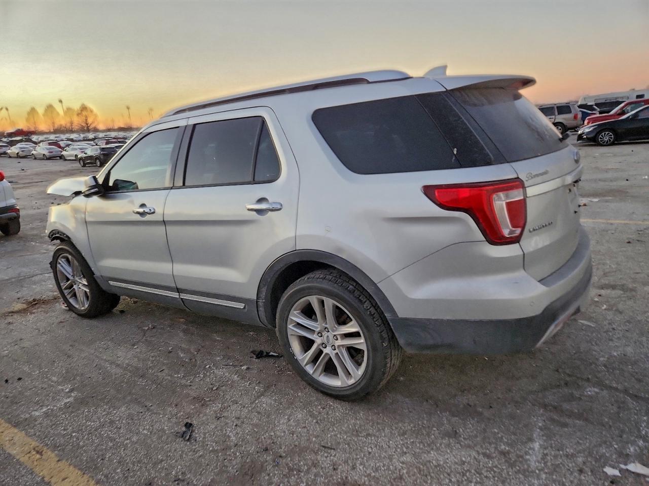 2017 FORD EXPLORER LIMITED photo 2
