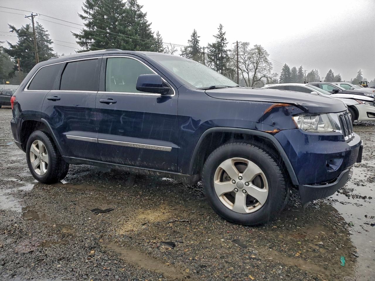 2012 JEEP GRAND CHEROKEE LAREDO photo 4