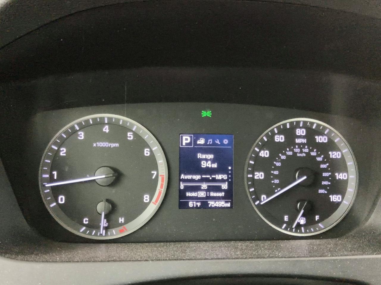 2017 HYUNDAI SONATA SE photo 9