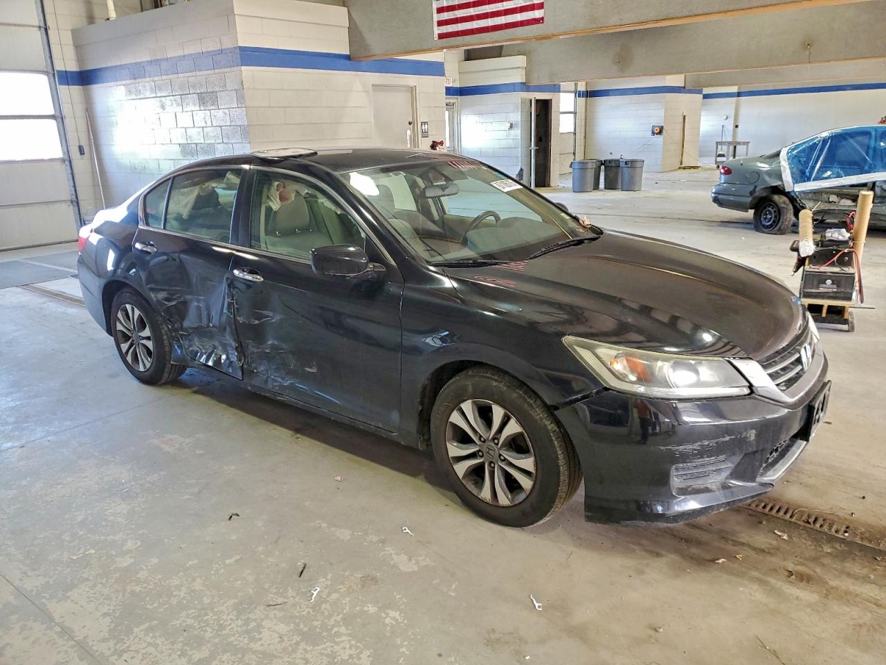 2015 HONDA ACCORD LX photo 4