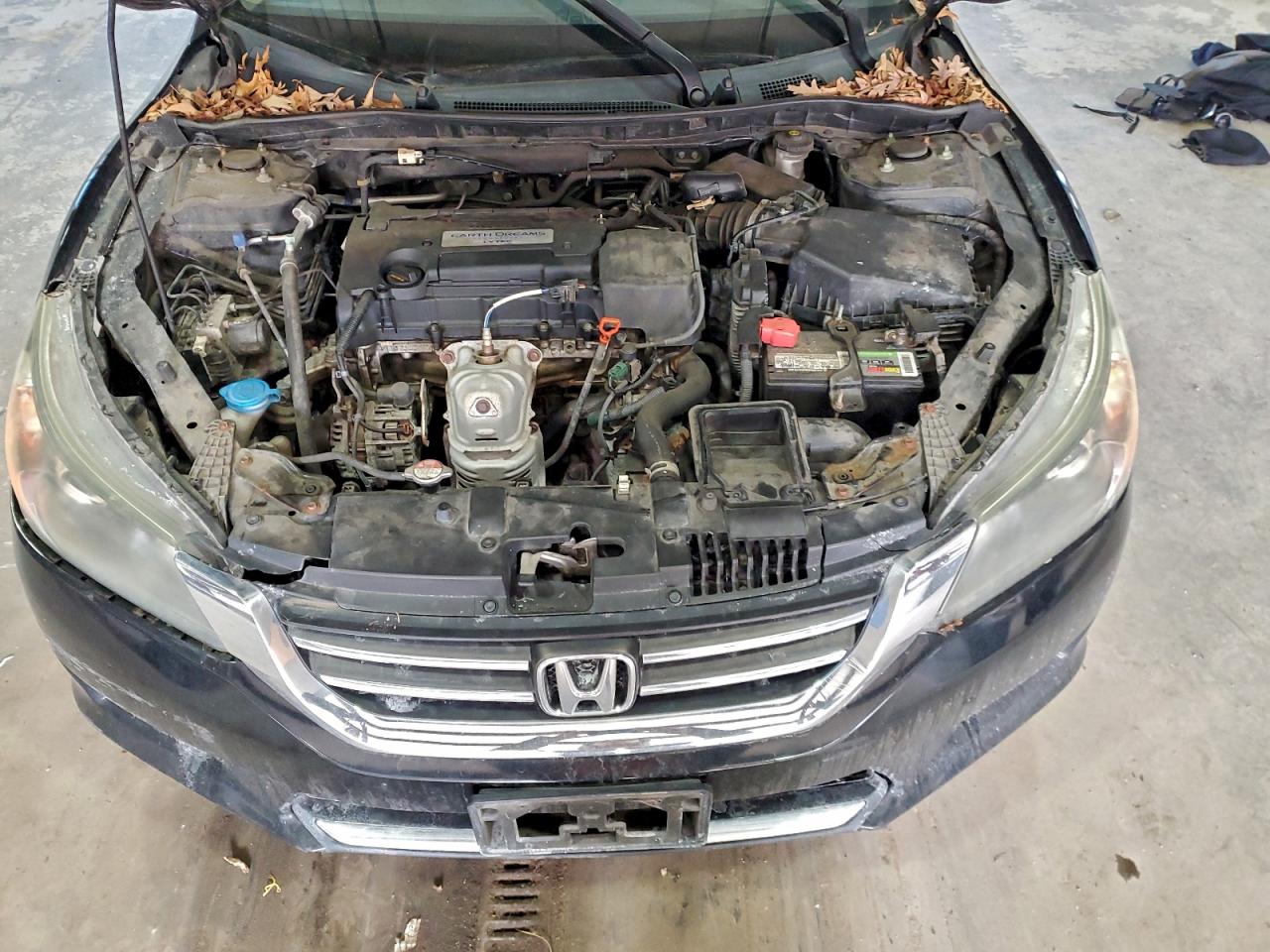 2015 HONDA ACCORD LX photo 11