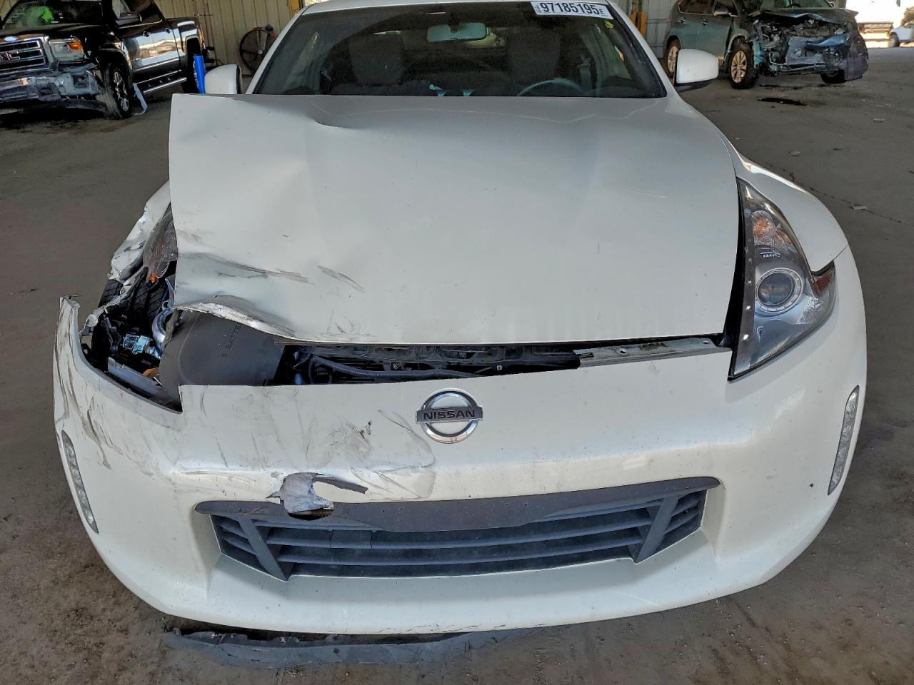 2016 NISSAN 370Z BASE photo 11