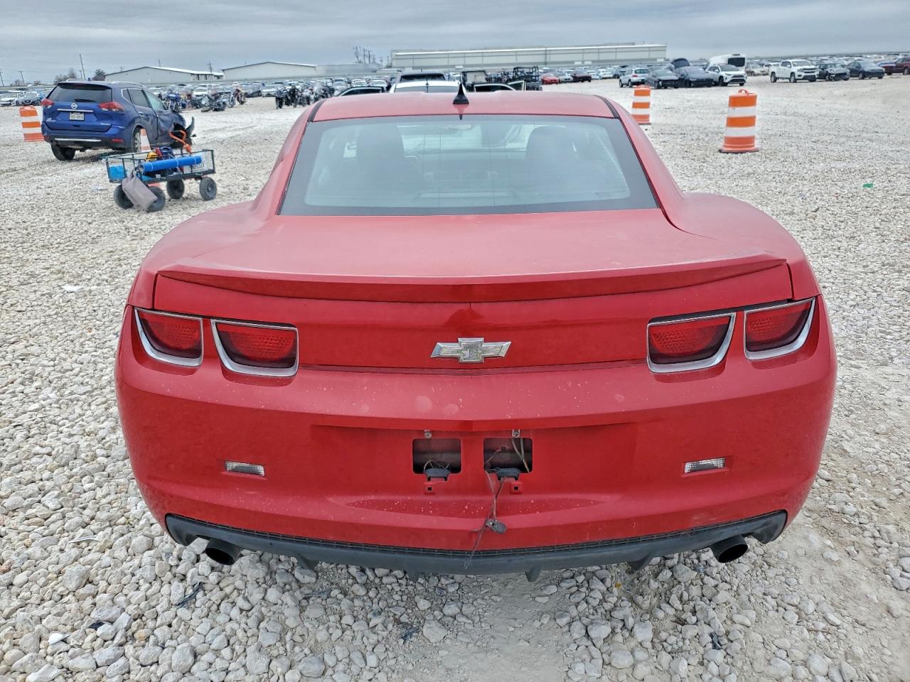 2013 CHEVROLET CAMARO LS photo 6