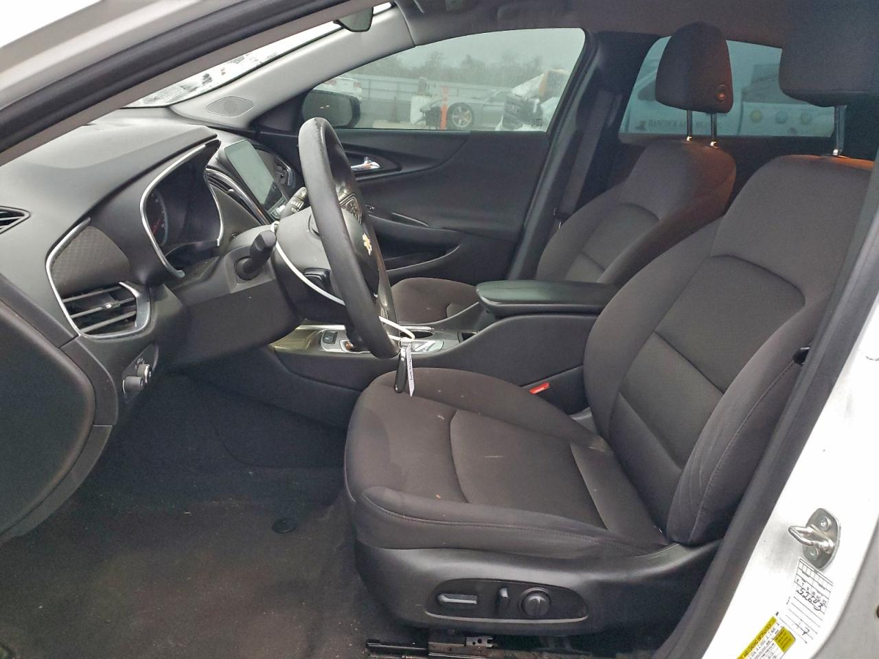 2021 CHEVROLET MALIBU LT photo 13