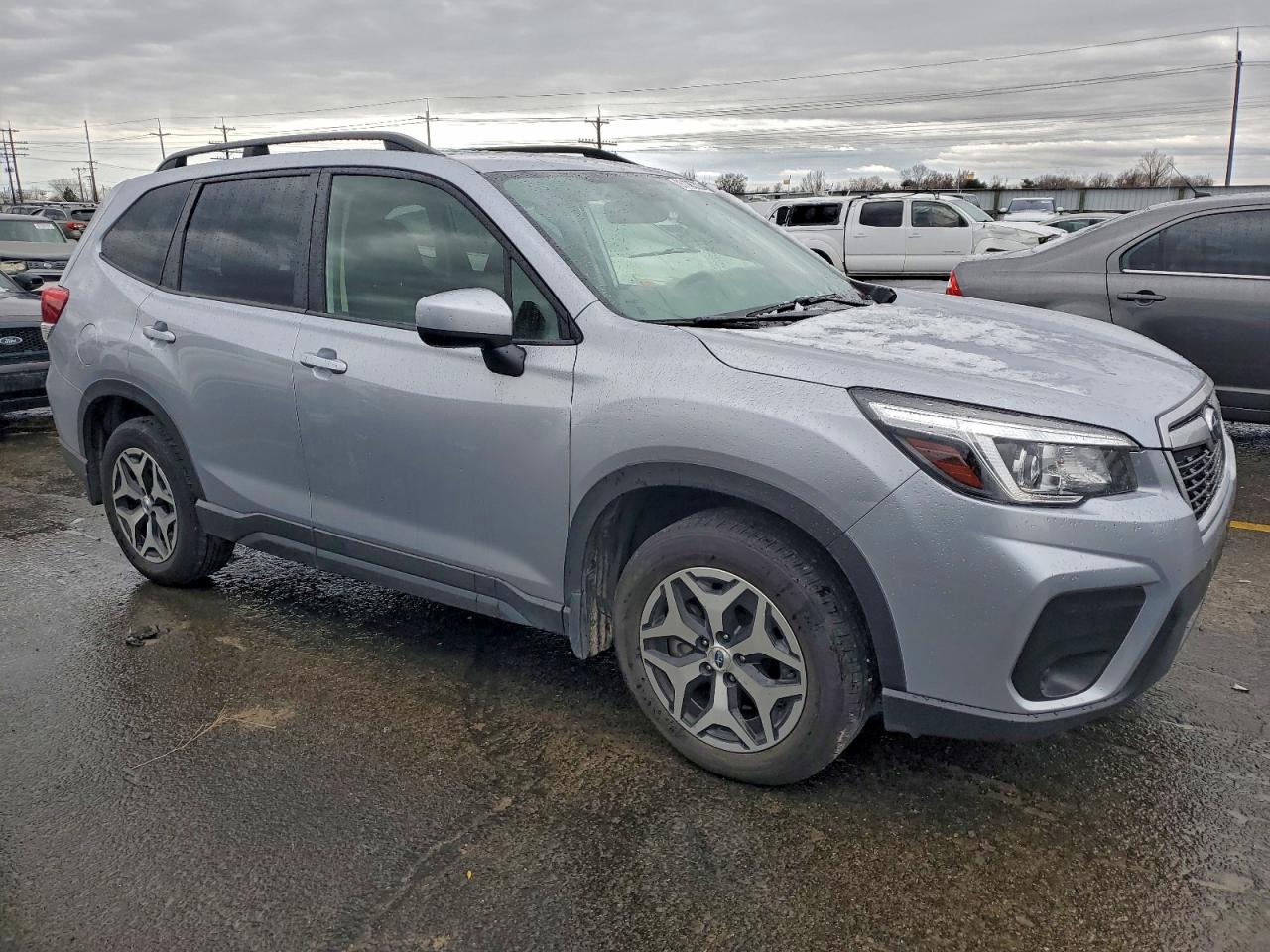 2020 SUBARU FORESTER PREMIUM photo 4